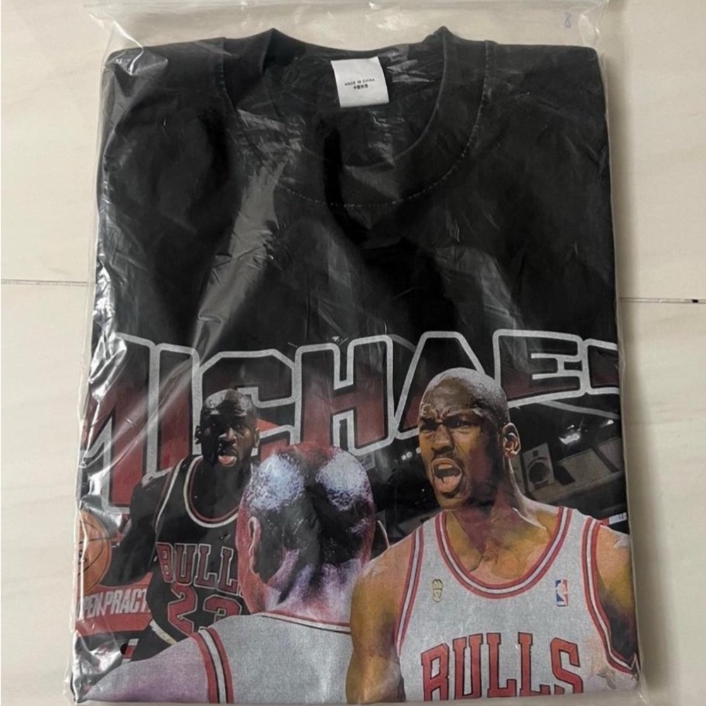 Michael Jordan Tee shirt size L